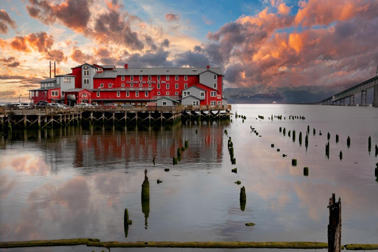 Cannery Pier Hotel & Spa Astoria Exterior foto
